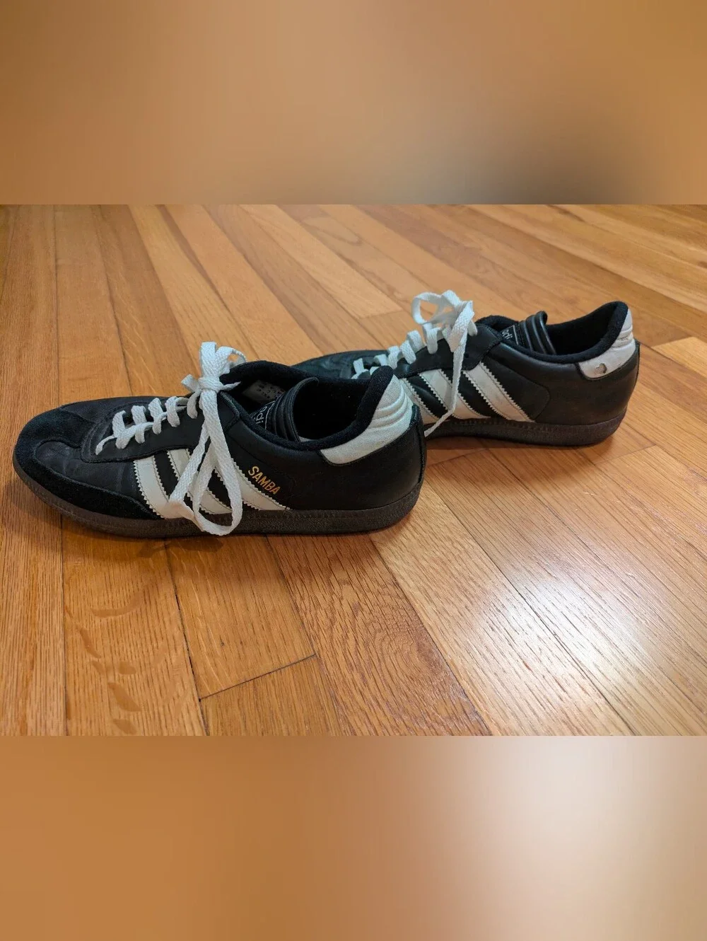 Vintage Black Addidas Samba, Men's 7
